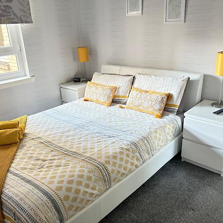 Paisley Central Apartment #3 Bagian luar foto