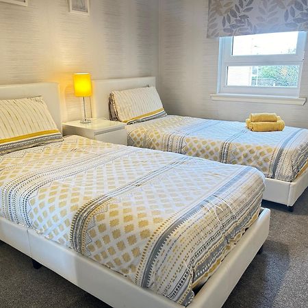 Paisley Central Apartment #3 Bagian luar foto